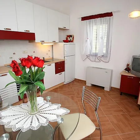 Apartments Ivona 2 Trogir Exterior photo