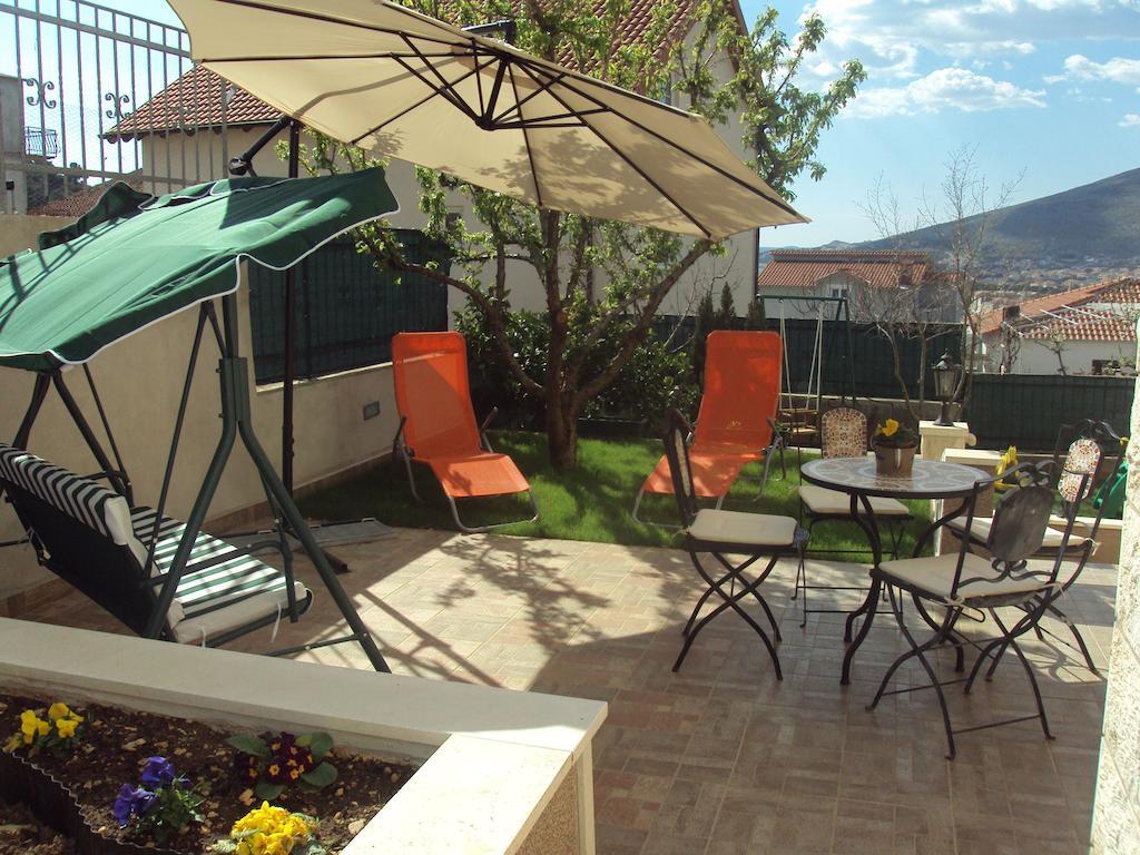 Apartment Ivona 2 *